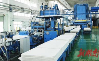 勇當金融服務排頭兵